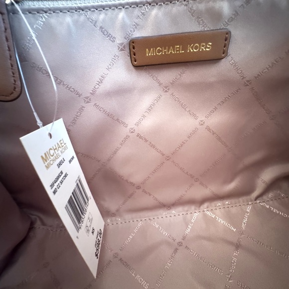 Michael Kors Sheila Mefium Satchel Shoulder Bag MK Center Stripe Brown Multi - Picture 8 of 13